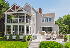 Bailey of Lila Delman Compass sells 25 Fly Jib Court <br>for $3.9 million; renovated by Sweenor Builders